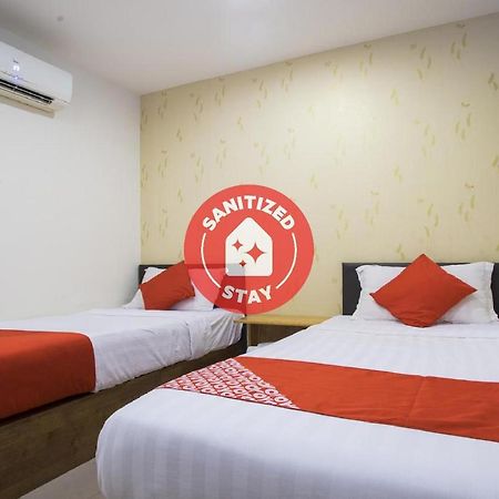 Oyo 982 Hotel Sk Kajang Exteriér fotografie