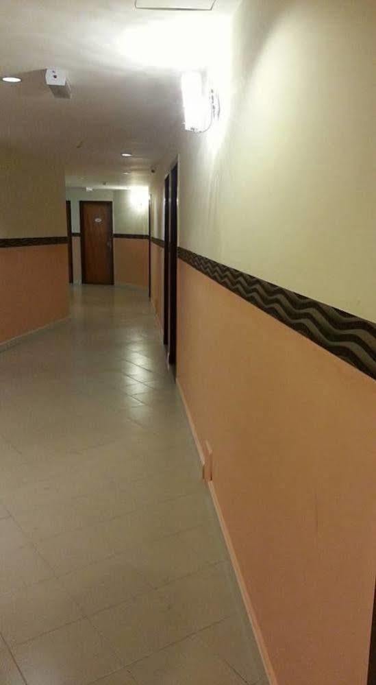 Oyo 982 Hotel Sk Kajang Exteriér fotografie